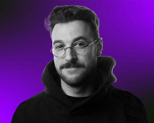 Весенний стендап в Кузбассе: звезда Comedy Club представит в Кемерове новую сольную программу.